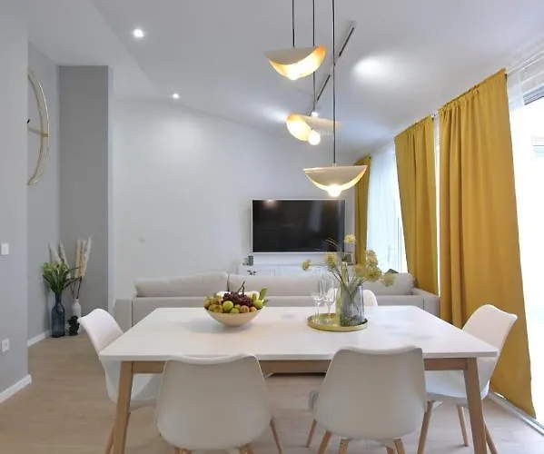 Residence Family Plazina - Place 1 & 2