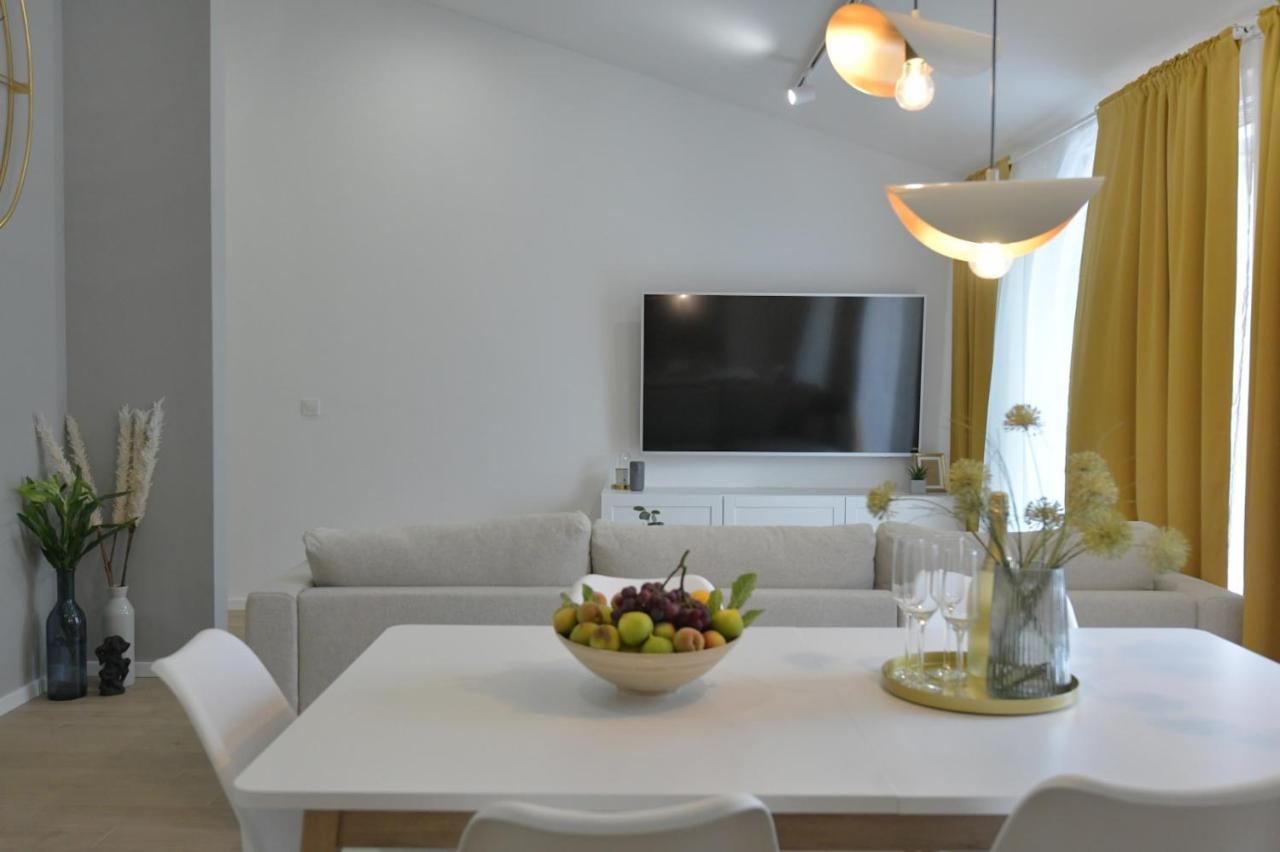 Apartment Family Plazina - Place 1 & 2