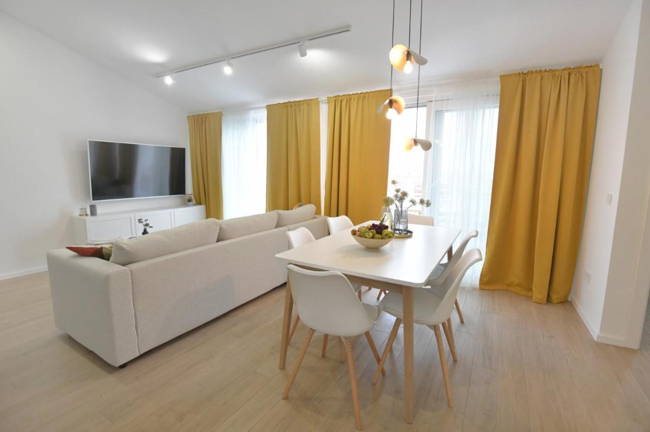 Apartment Family Plazina - Place 1 & 2 Petrcane